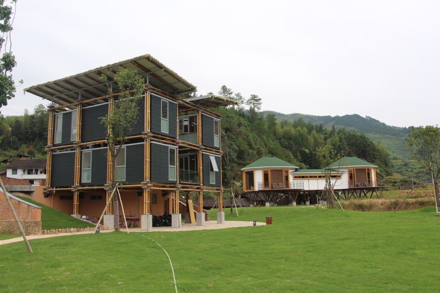 Energy Efficient Bamboo House by Studio Cardenas 9