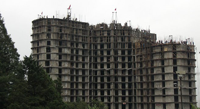 Một tòa nhà đang xây dựng dở ở Bắc Hàn (Ảnh: NKnews)