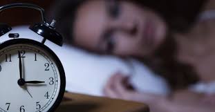 Mỗi ngày ngủ không đủ 5 tiếng tuổi thọ trung bình sẽ giảm (Ảnh: Internet)