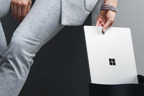 Microsoft-Surface-Laptop-004