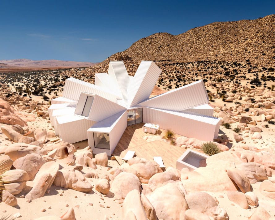 Ngôi nhà container “mọc trên sa mạc”, thách thức môi trường khắc nghiệt