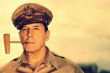 Tướng Douglas MacArthur: Một trong 12 người khai sáng nước Nhật