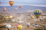 bay khinh khí cầu ở Cappadocia