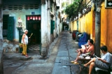 Lặng lẽ: Những con hẻm Sài Gòn