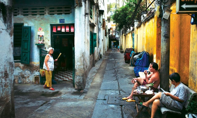 Lặng lẽ: Những con hẻm Sài Gòn