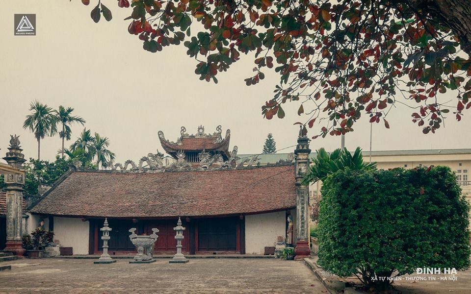 Mái Đình làng Việt