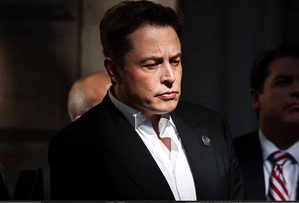 Elon Musk lo lắng trí tuệ nhân tạo sẽ trở thành kẻ độc tài bất tử