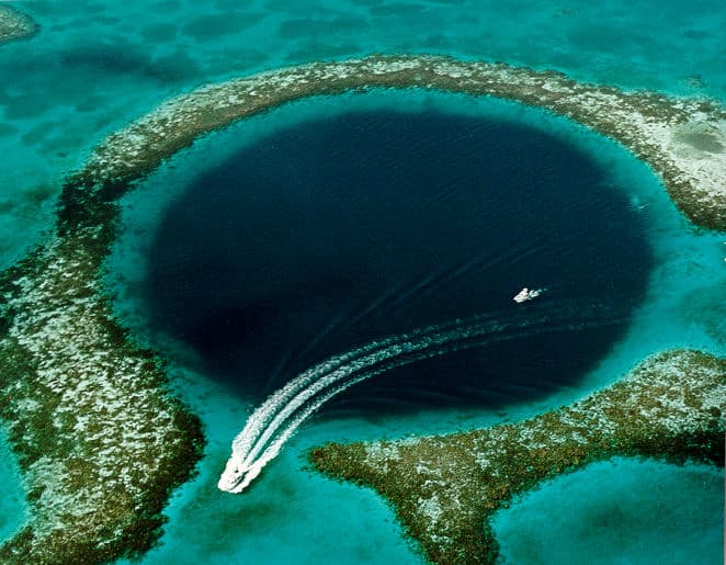 Wikipedia Great Blue Hole Belize