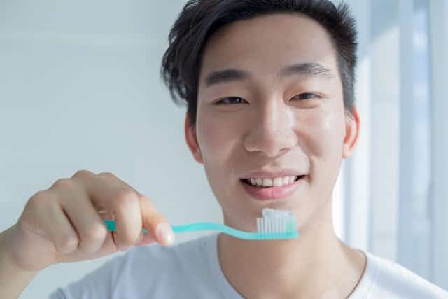 4 điều cần lưu ý khi đánh răng