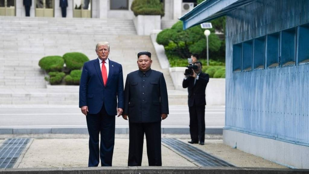 Trump-Kim-DMZ