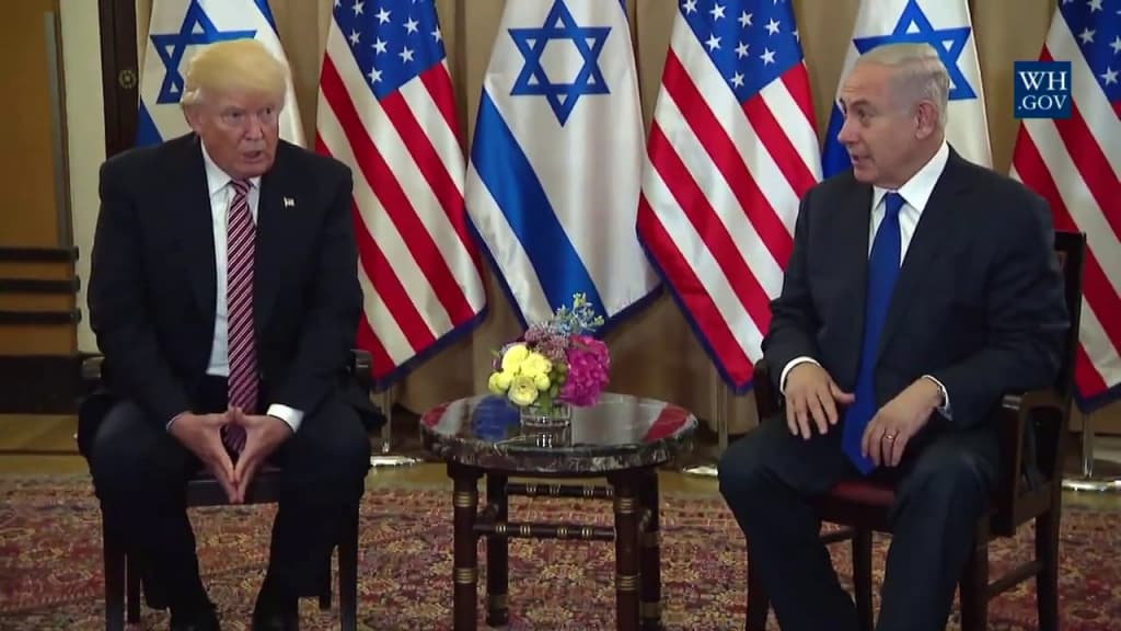Tổng thống Donald Trump có mối quan hệ thân thiết với Thủ tướng Netanyahu và cả hai đang hướng tới hiệp ước phòng thủ chung Mỹ - Israel