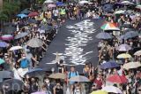 Người biểu tình Hồng Kông sẽ không lùi bước trước Luật cấm che mặt