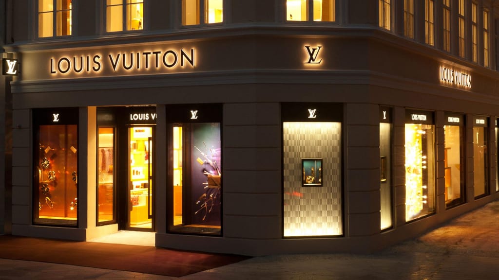 louis vuitton StFi Louis Vuitton COPENHAGUE 349 2 v2 DI3