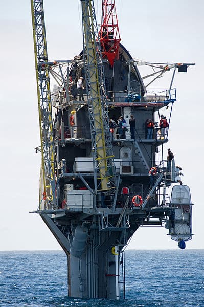 Văn phòng Nghiên cứu Hải quân Hoa Kỳ sở hữu một thiết bị hải dương học rất kỳ lạ. Nó được gọi là FLoating Instrument Platform (FLIP)
