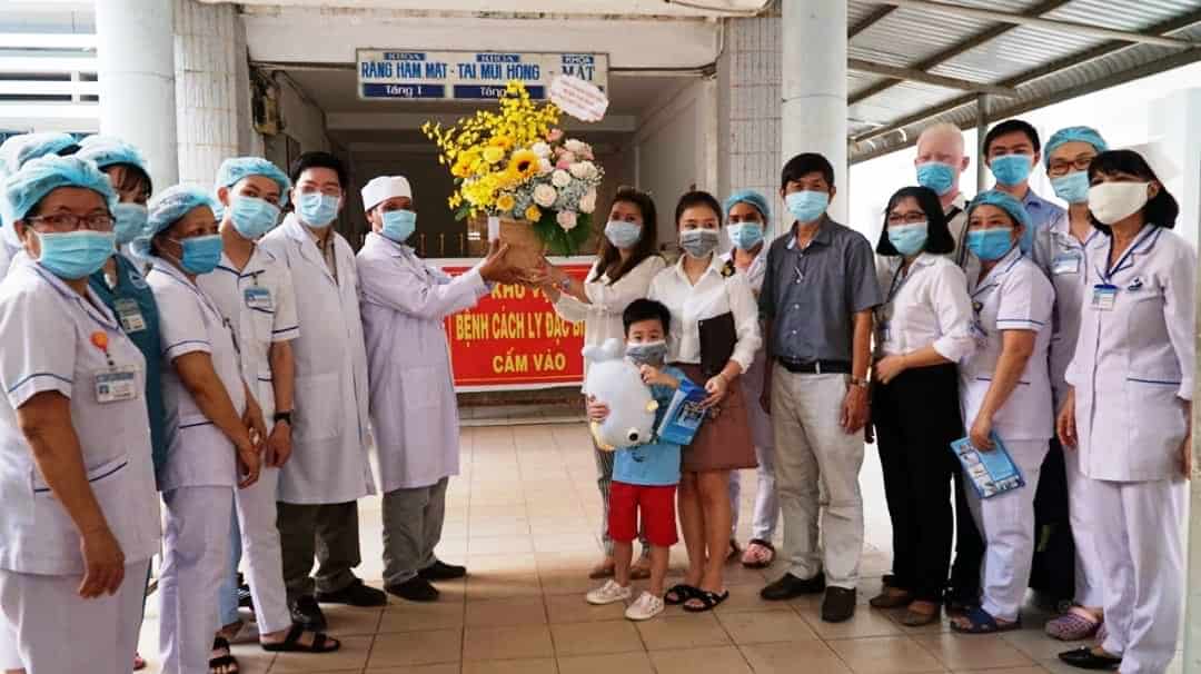  virus corona Việt Nam, bệnh nhân 6 tuổi bình phục
