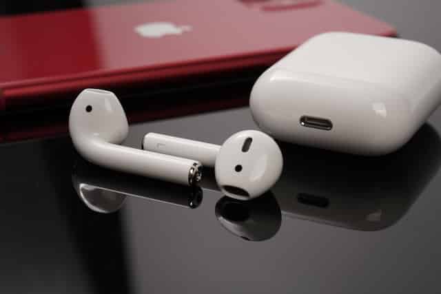 Hình ảnh tai nghe không dây AirPods của Apple