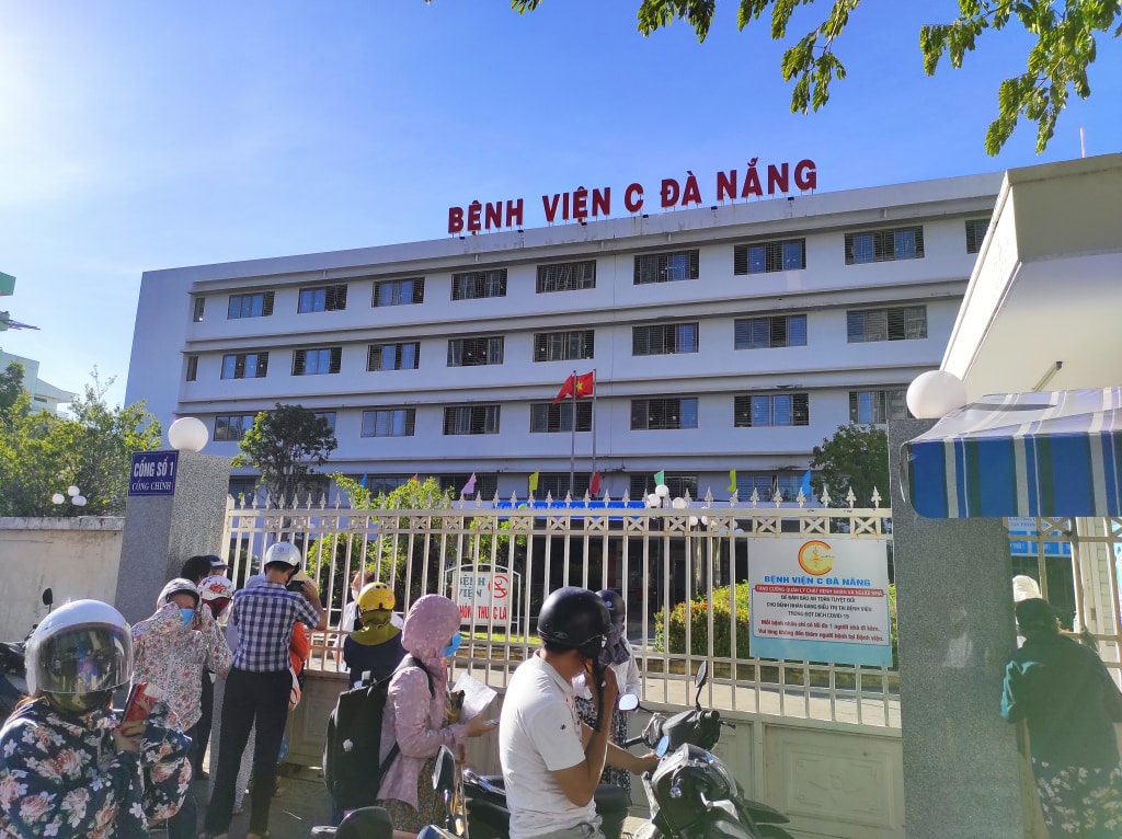 virus corona Việt Nam, Quảng Ngãi, Đà Nẵng