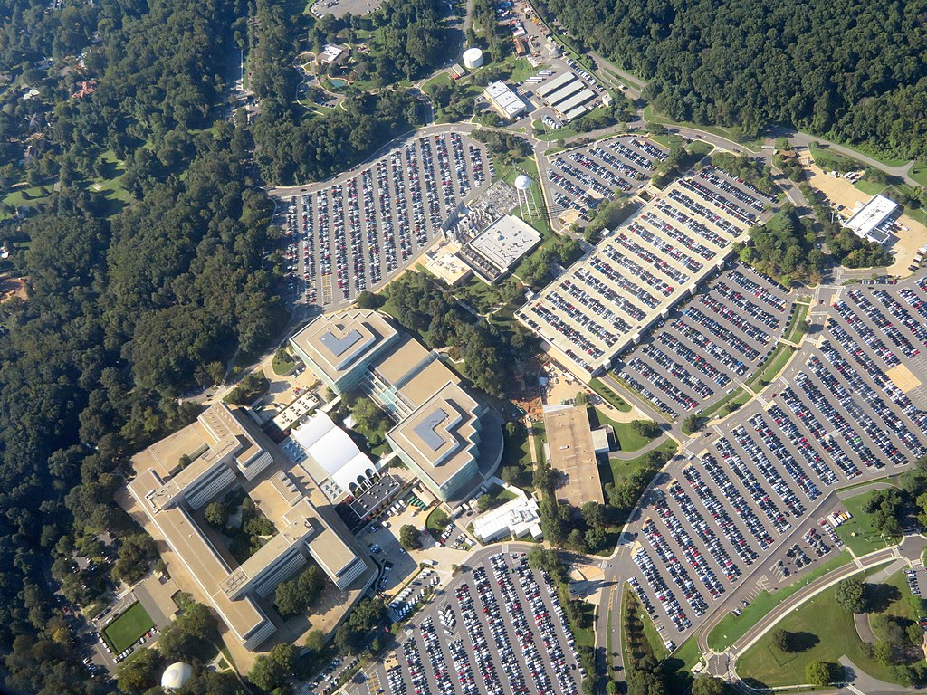 1024px Aerial view of CIA headquarters September 2018
