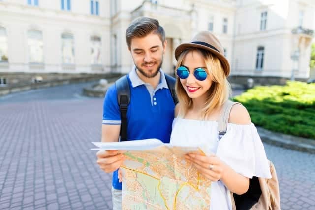 Vì sao công nghệ phát triển nhưng đi du lịch vẫn cần có bản đồ giấy?