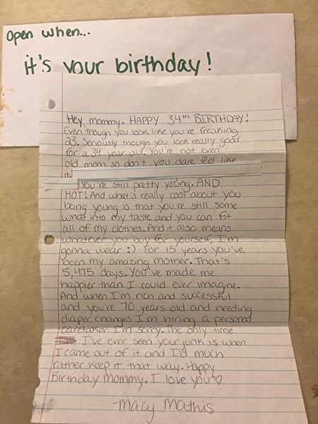 Những lá thư bất ngờ của con gái gửi đến mẹ sau khi qua đời