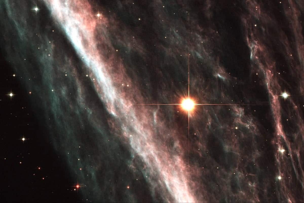 tinh van ngoi sao pencil nebula ngc 2736 image
