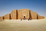 Ai Cap mo cua tham quan lang mo co cua vua Djoser sau 15 nam trung tu 1