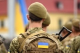 Ukraine xem xét huấn luyện quân sự trong trường học