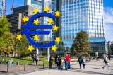 ECB lần đầu thông báo lỗ kể từ năm 2004 do tăng lãi suất