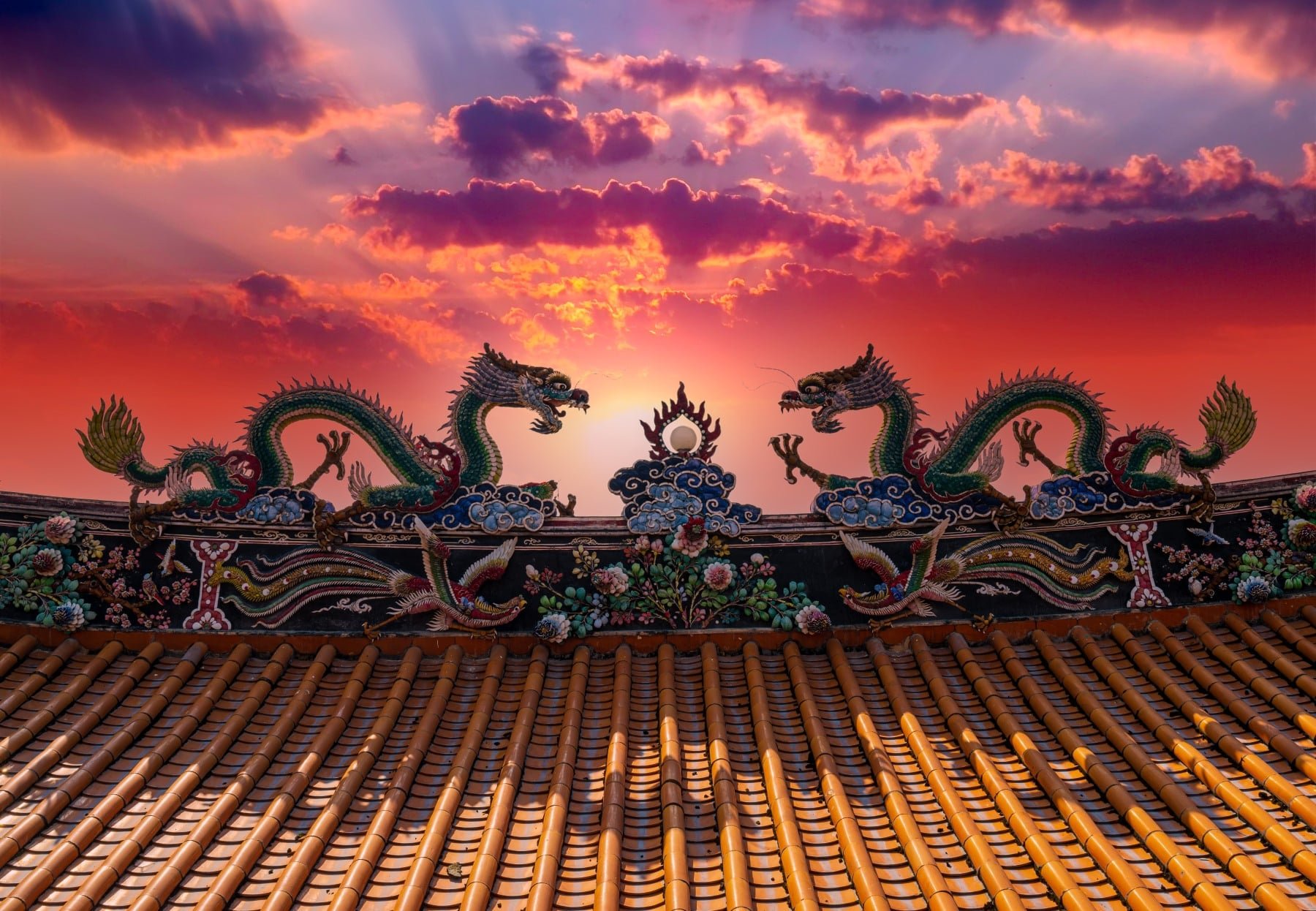 Hình tượng rồng trên mái đình, phía nam Trung Quốc. (Ảnh: Tao Jiang, Shutterstock)