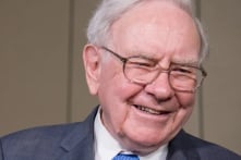 Công ty của Warren Buffett lãi ròng hơn 96 tỷ USD, lập kỷ lục tiền mặt 167 tỷ USD