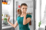 Tủ lạnh “bốc mùi”? Thử ngay những mẹo khử mùi hiệu quả này