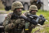 Các nước NATO không ủng hộ tuyên bố của Tổng thống Pháp Macron về điều quân tới Ukraine