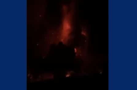 Indonesia: Núi lửa Ruang phun trào, hàng nghìn người sơ tán