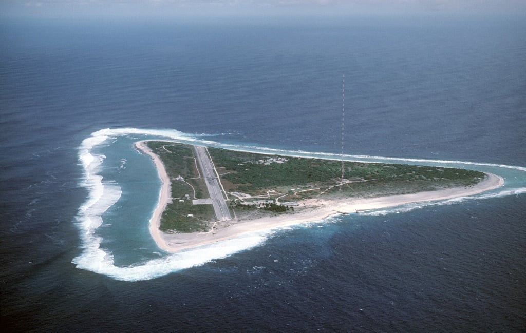1705px Aerial View Minamitori Island 1987