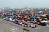 Thiếu container rỗng, giá cước vận tải biển đã tăng hơn 70%