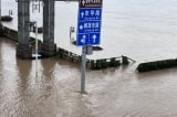 TQ: Lũ lụt ở nhiều nơi, Quế Lâm hứng chịu lũ kỷ lục trong nhiều thập kỷ